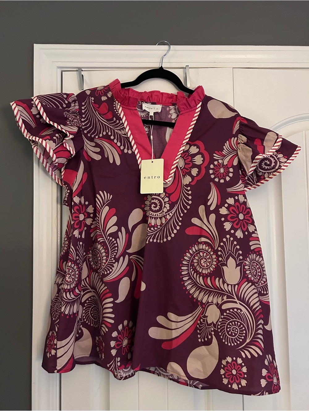 Entro Plum Floral Print Ruffle Sleeve top